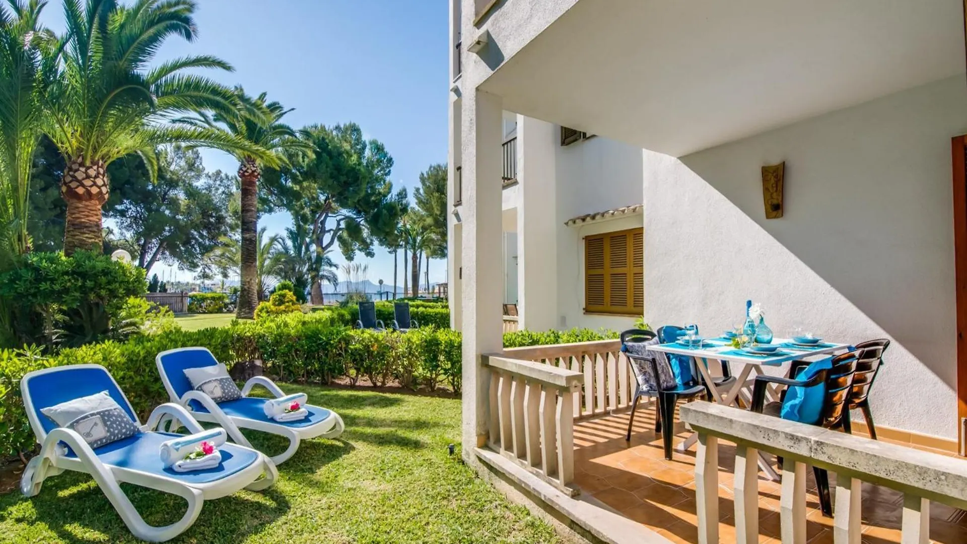 Apartment With Private Garden Alcudia